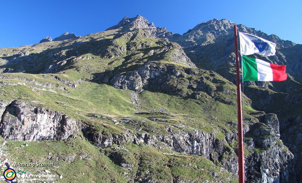 14 Il Pizzo di Coca dal rifugio..JPG